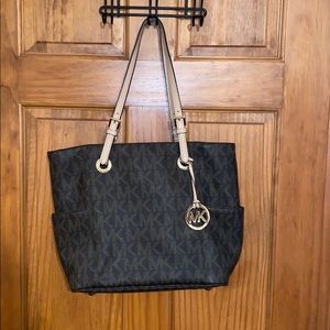 Michael Kors Shoulder Bag